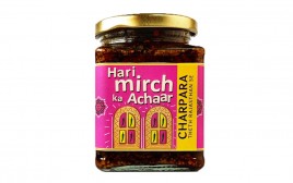 Charpara Hari Mirch Ka Achaar   Glass Jar  250 grams